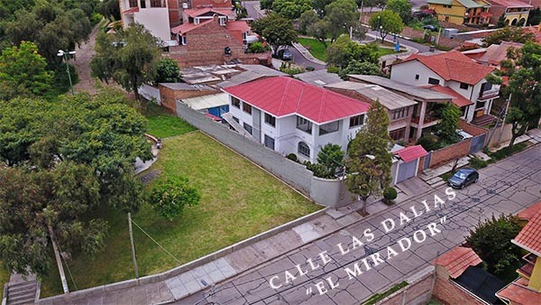 Casa en Aranjuez en Cochabamba 6 dormitorios 5 baños 4 parqueos Foto 5