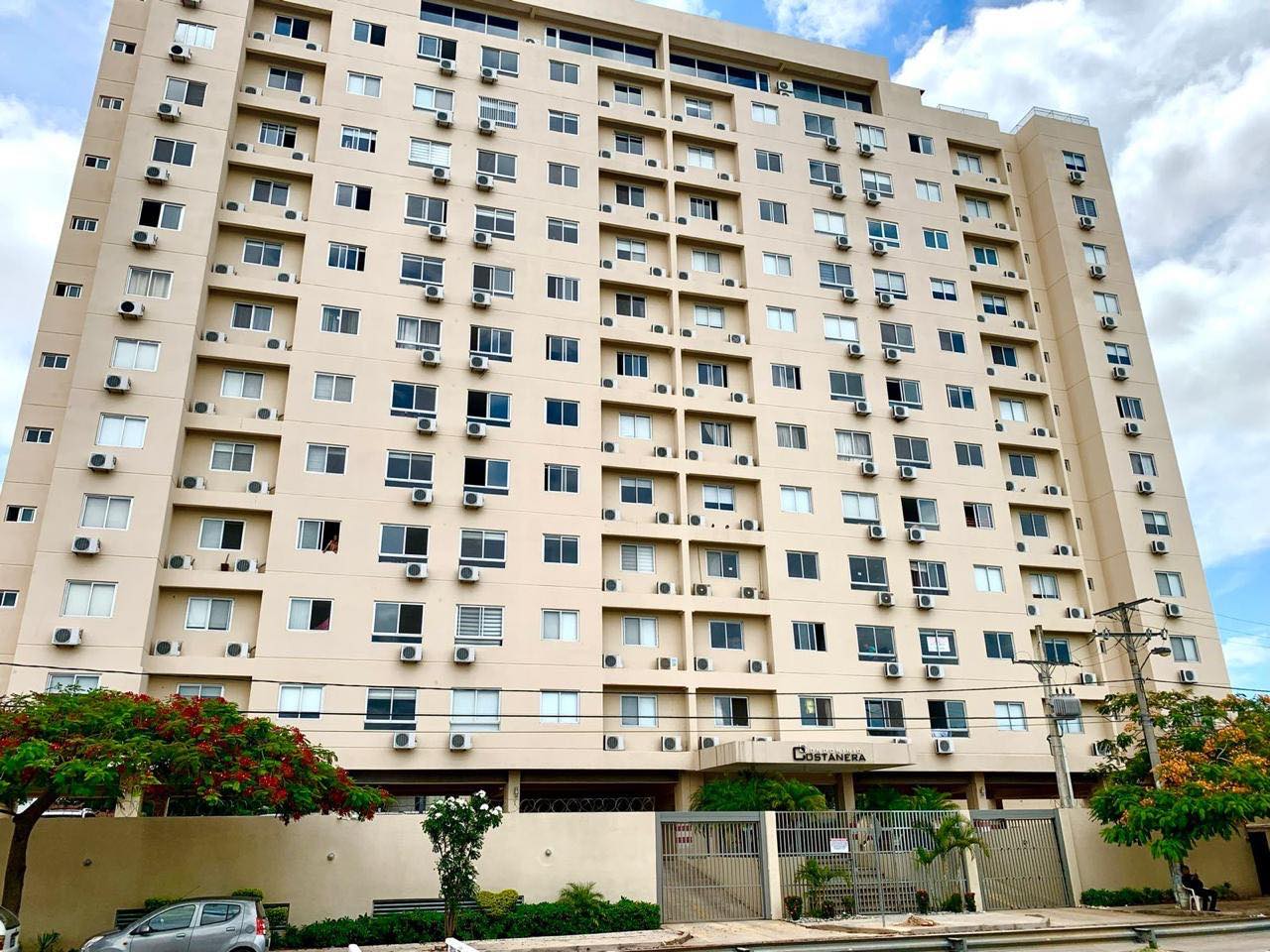 Departamento SOBRE AV BUSCH CASI 4to ANILLO Foto 14