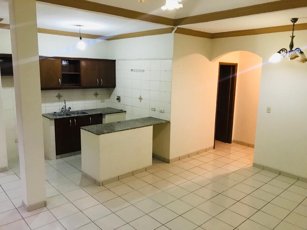 Departamento en VentaZona Oeste, 4to anillo Av Radial 19 Cond Hamburgo 2 dormitorios 2 baños  Foto 7