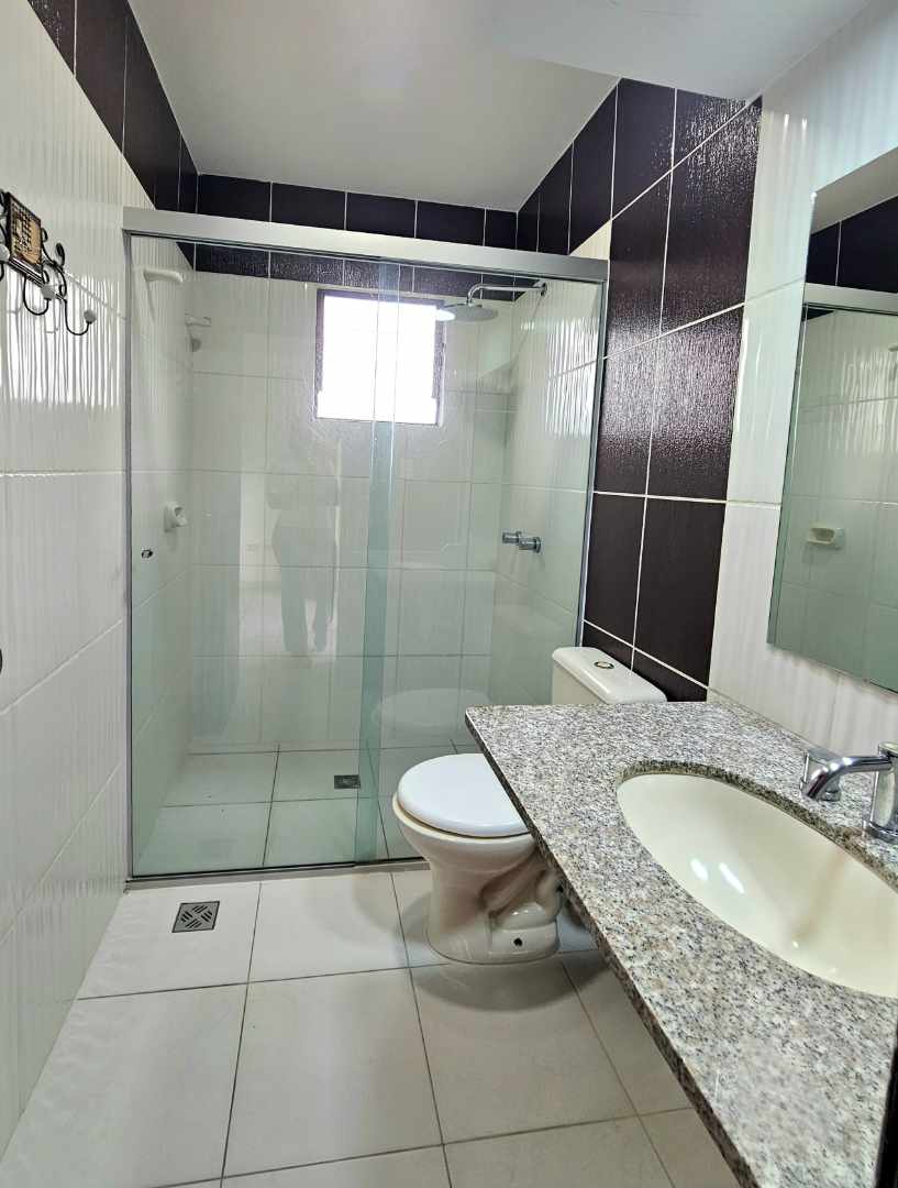 Casa Av. Banzer- ZONA REMANSO  Foto 18