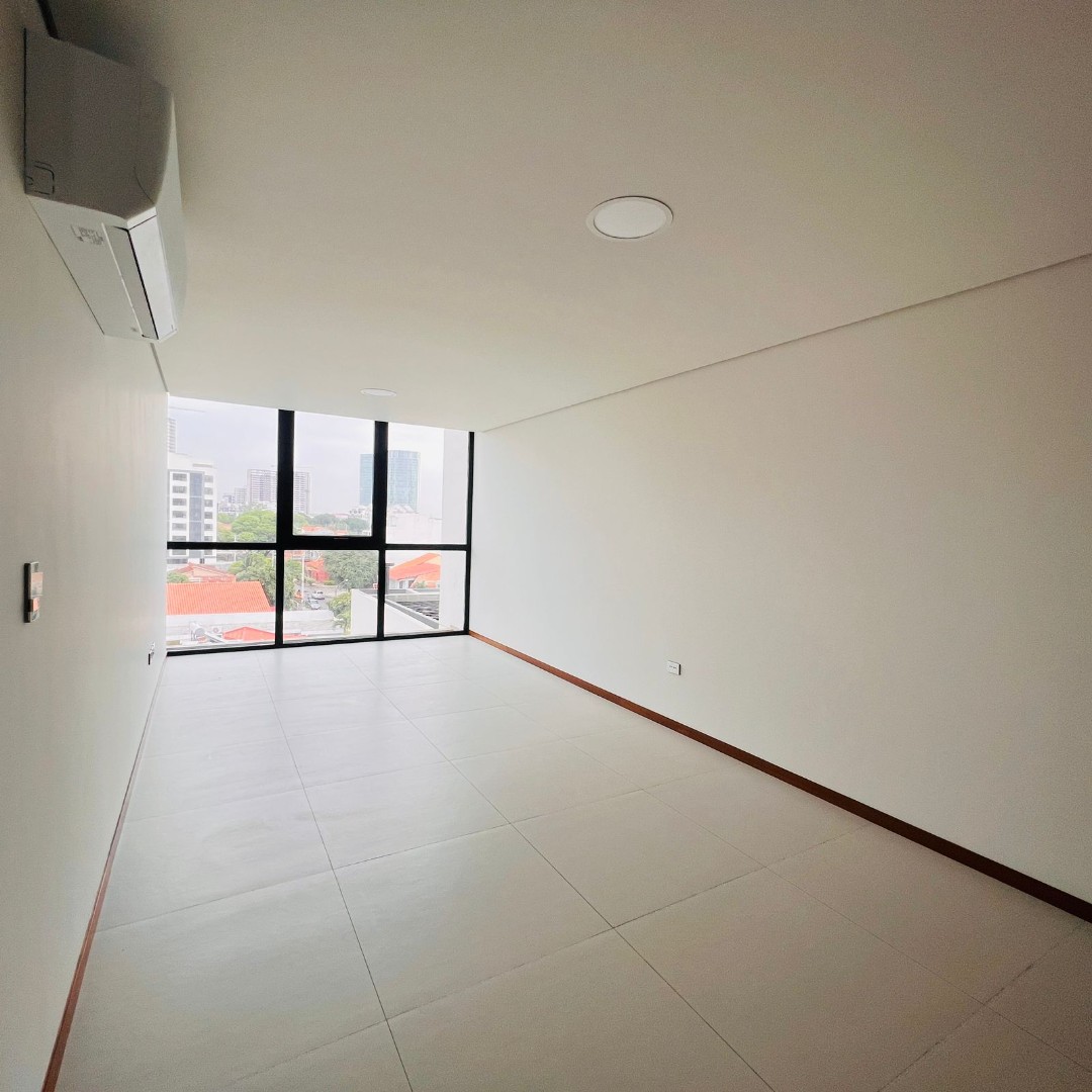 Departamento en AlquilerEDIFICIO VERTICAL 60  Foto 1