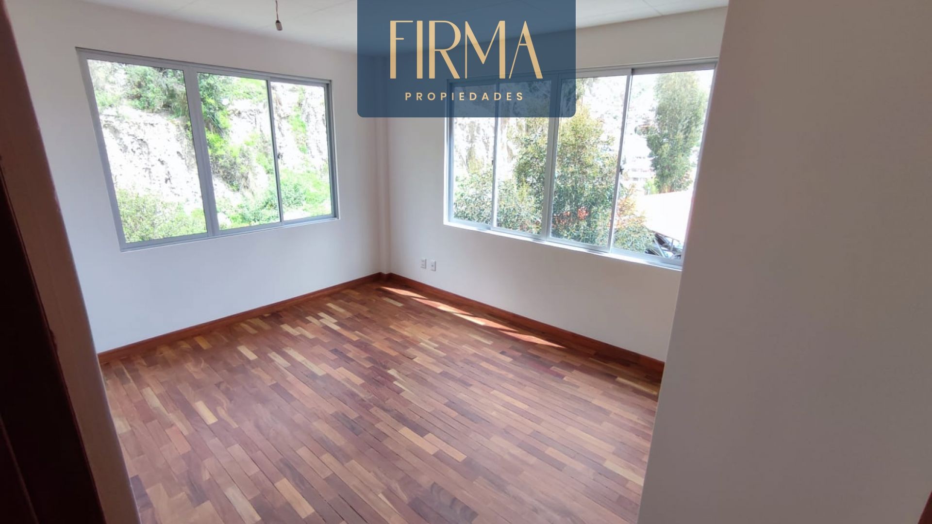 Departamento en Chasquipampa en La Paz 3 dormitorios 3 baños 1 parqueos Foto 2