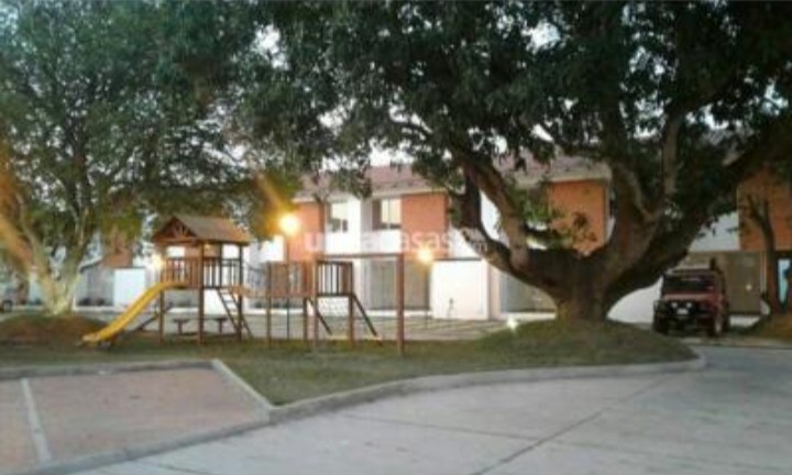 Casa en Venta4to Anillo Zona Norte, Radial 27. Foto 5
