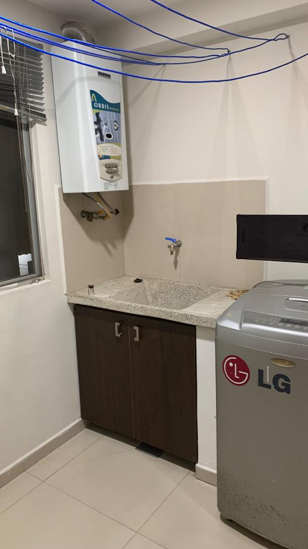 Departamento en Alquiler Calle Manuel Ignacio Salvatierra y calle Chuquisaca. 2 dormitorios 2 baños  Foto 8