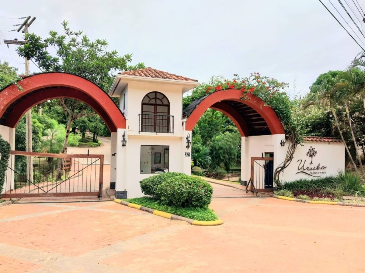 En Venta a $us 170,000 Foto 1