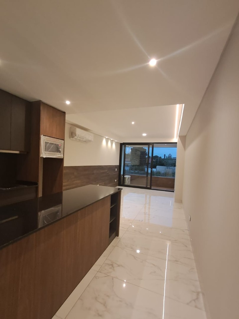 Departamento en Entre 2do y 3er anillo Norte en Santa Cruz de la Sierra 1 dormitorios 1 baños  Foto 5