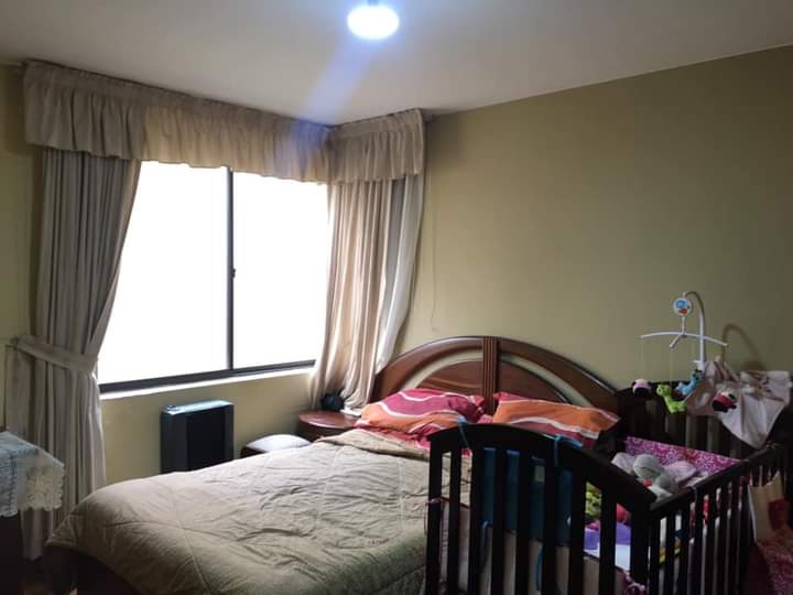 Departamento en VentaCalle Rafael Bustillos Zona Cristo Rey Foto 3