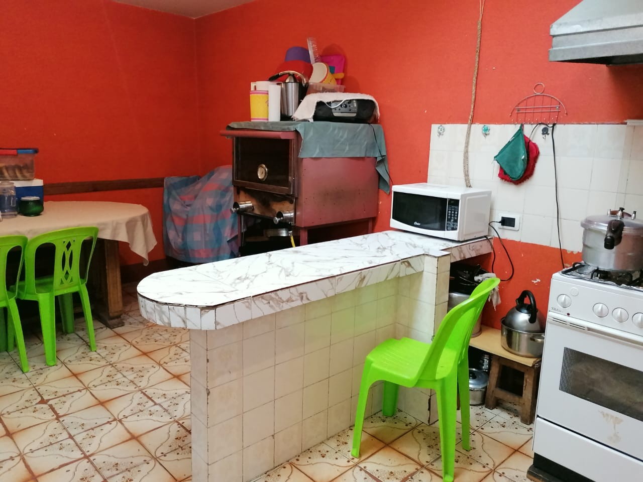 Casa en Miraflores en La Paz 6 dormitorios 4 baños  Foto 17