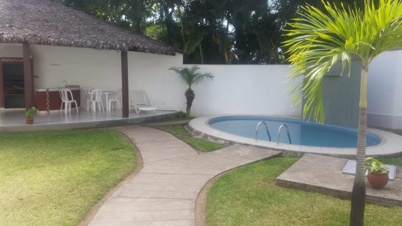 Departamento en AlquilerAV. BENI ENTRE 4TO. Y 5TO
ANILLO CALLE MARÍA LUISA CASTRO, CONDOMINIO NORTE 3 dormitorios 4 baños 1 parqueos Foto 9