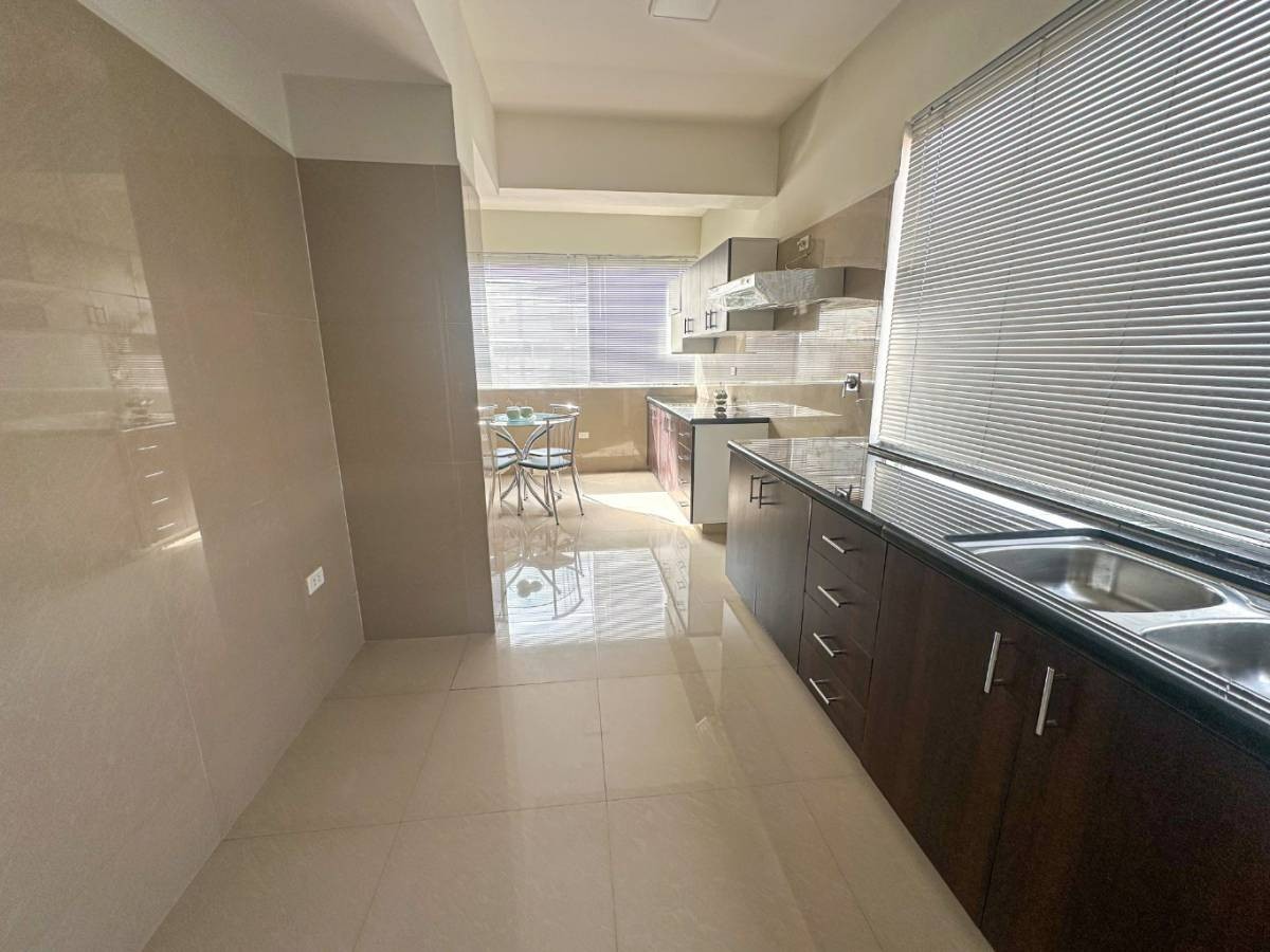 En Venta a $us 258,621 Foto 10