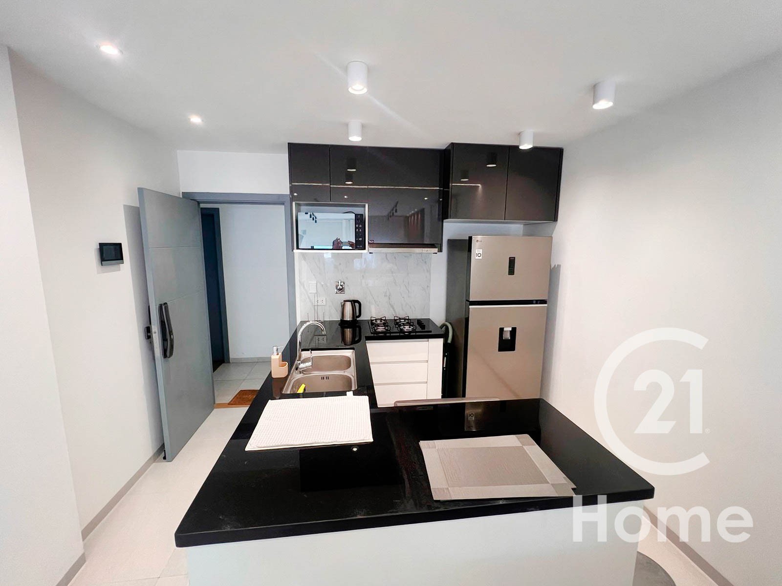 Departamento Calle 6 este, equipetrol Foto 3