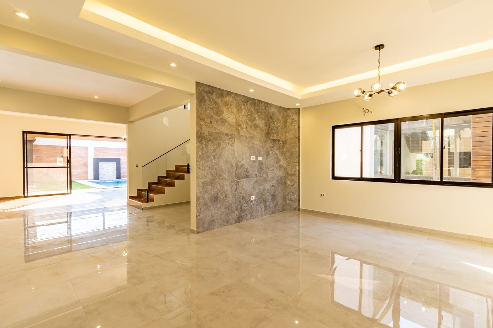 En Venta a $us 480,000 Foto 11