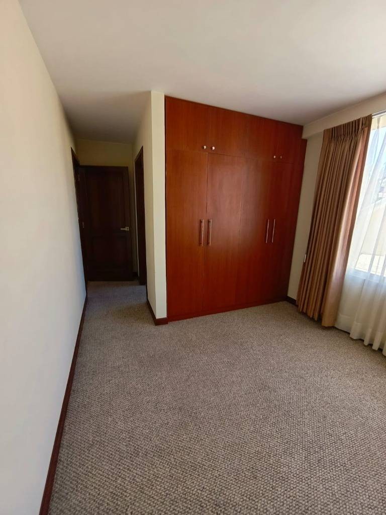 Departamento HERMOSO DEPARTAMENTO DE LUJO EN VENTA – ACHUMANI Foto 8