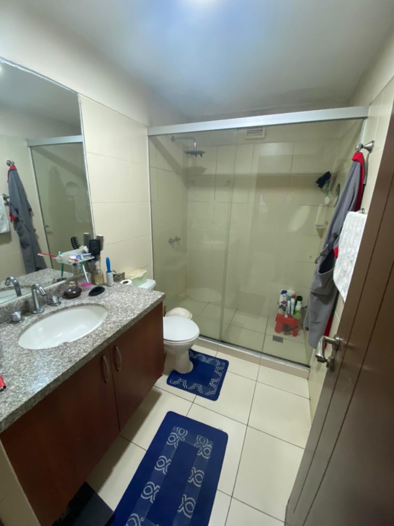 Departamento en Entre 5to y 6to anillo Oeste en Santa Cruz de la Sierra 2 dormitorios 2 baños 1 parqueos Foto 4