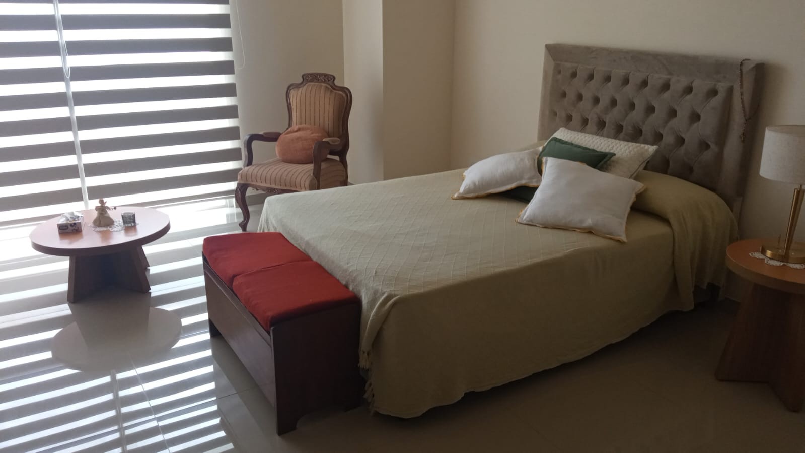 Departamento en Entre 1er y 2do anillo Sur en Santa Cruz de la Sierra 2 dormitorios 2 baños 1 parqueos Foto 15