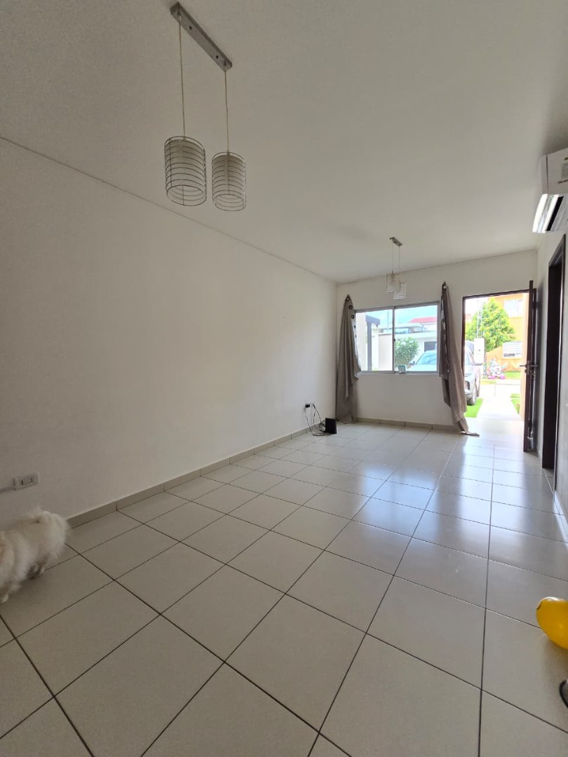 Casa en Carretera Norte en Santa Cruz de la Sierra 3 dormitorios 2 baños  Foto 6