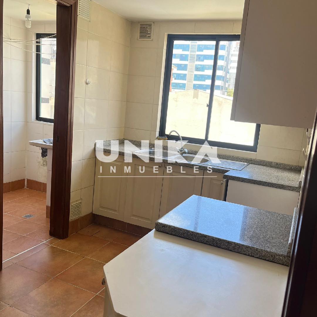 Departamento en Alquiler🔴 ¡PRECIO DE OCASIÓN! CÓMODO Y CÉNTRICO DEPARTAMENTO EN ALQUILER EN EL MEJOR LUGAR DE CALACOTO Foto 5