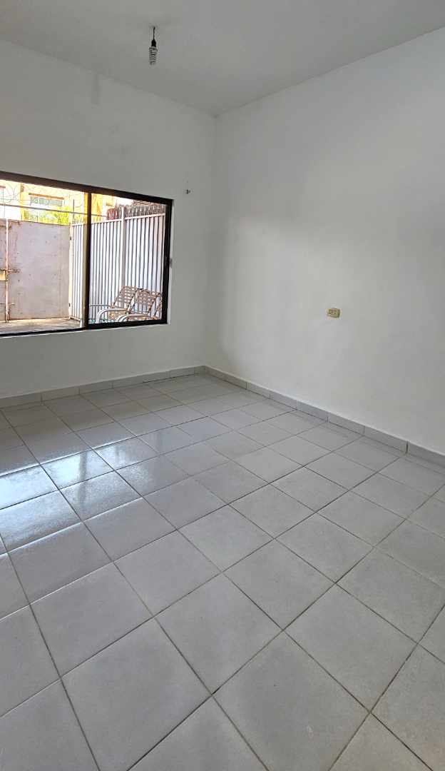 Departamento en Entre 2do y 3er anillo Este en Santa Cruz de la Sierra 1 dormitorios 1 baños 1 parqueos Foto 17