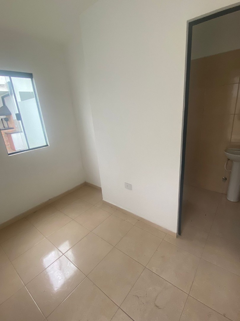 Casa en VentaAlmería La Chonta, Av. Banzer Km 8 3 dormitorios 2 baños 2 parqueos Foto 10