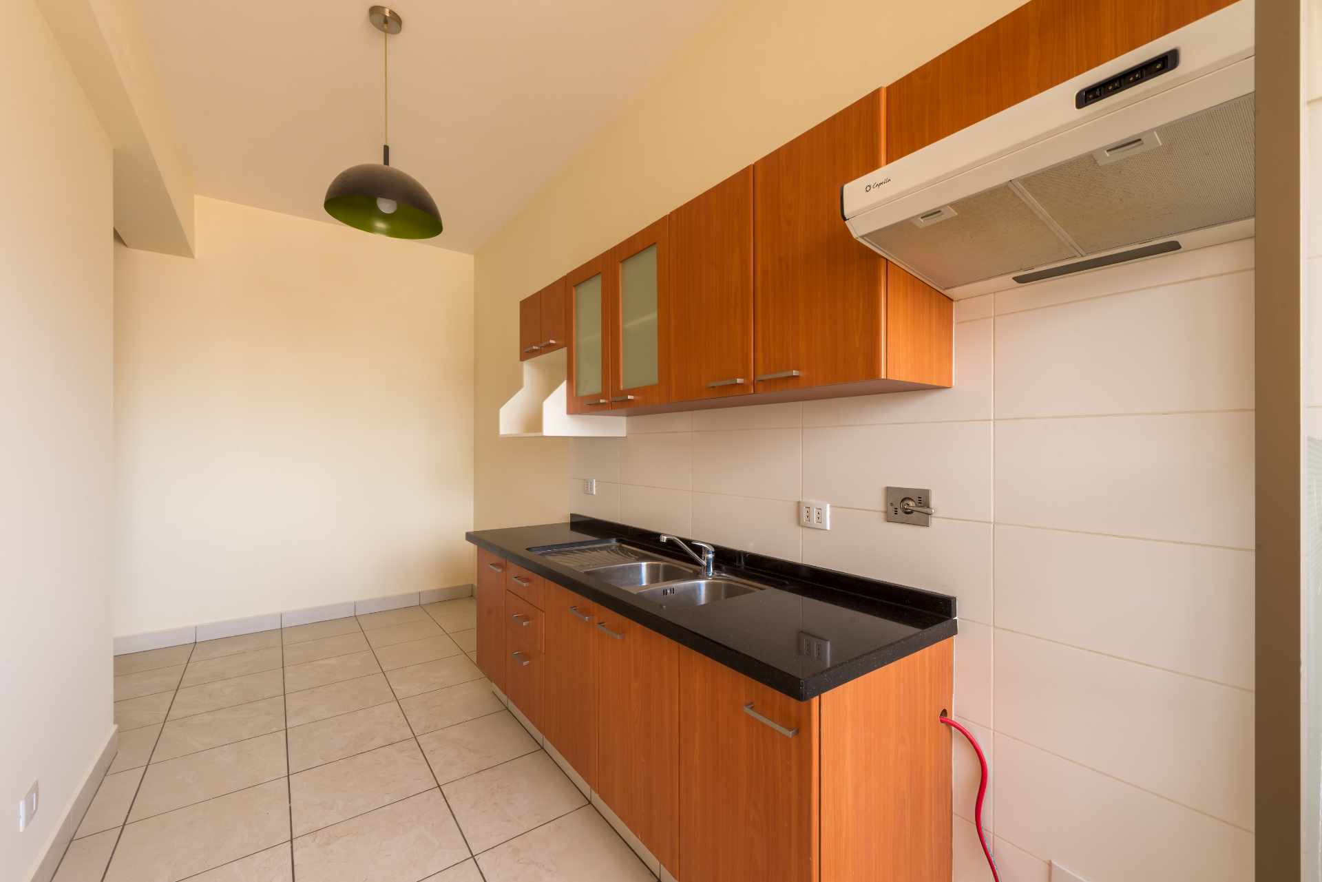 Departamento en VentaEdificio Palma Real sobre Av. América y Av. Santa Cruz - Zona Norte 2 dormitorios 2 baños 1 parqueos Foto 4