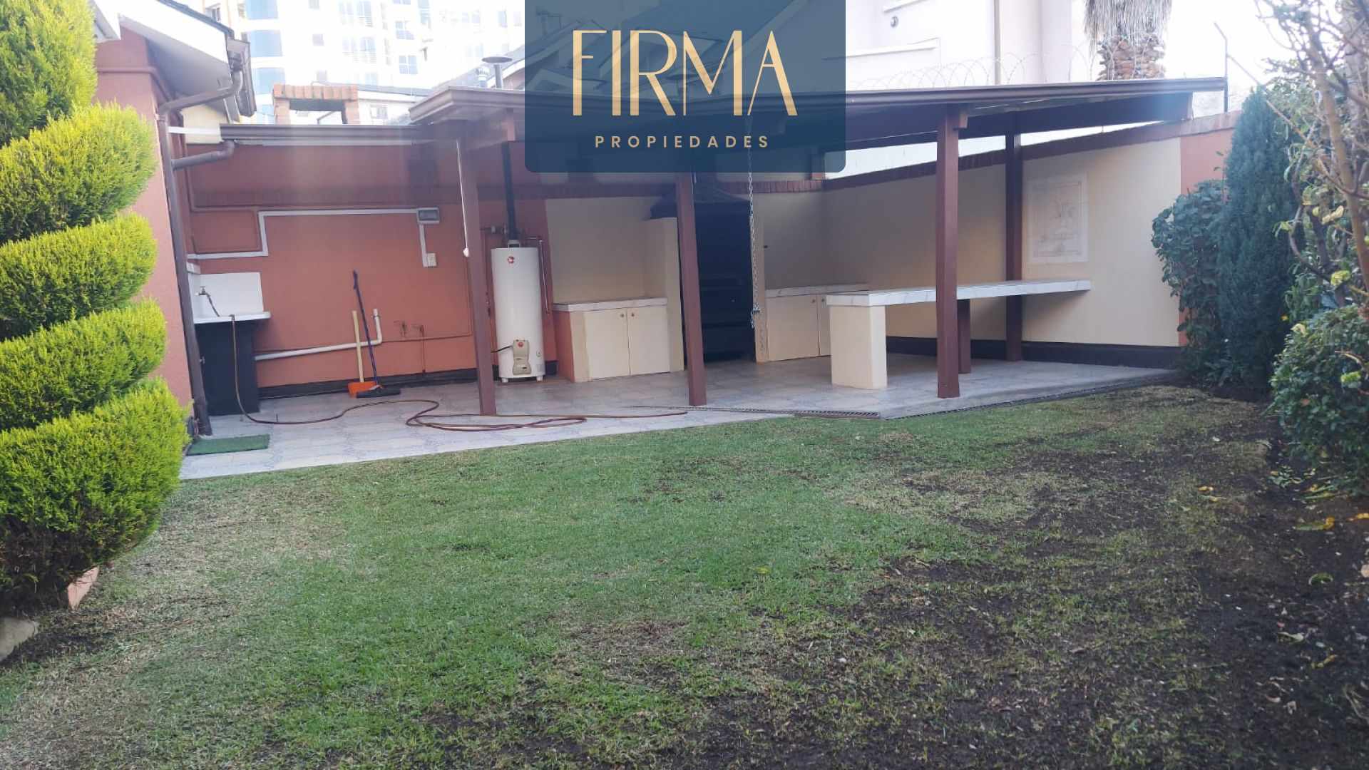 En Venta a $us 385,000 Foto 3