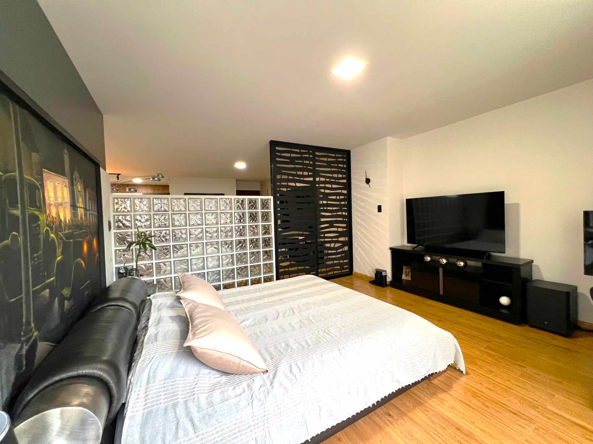 Departamento en Achumani en La Paz 1 dormitorios 1 baños 1 parqueos Foto 4