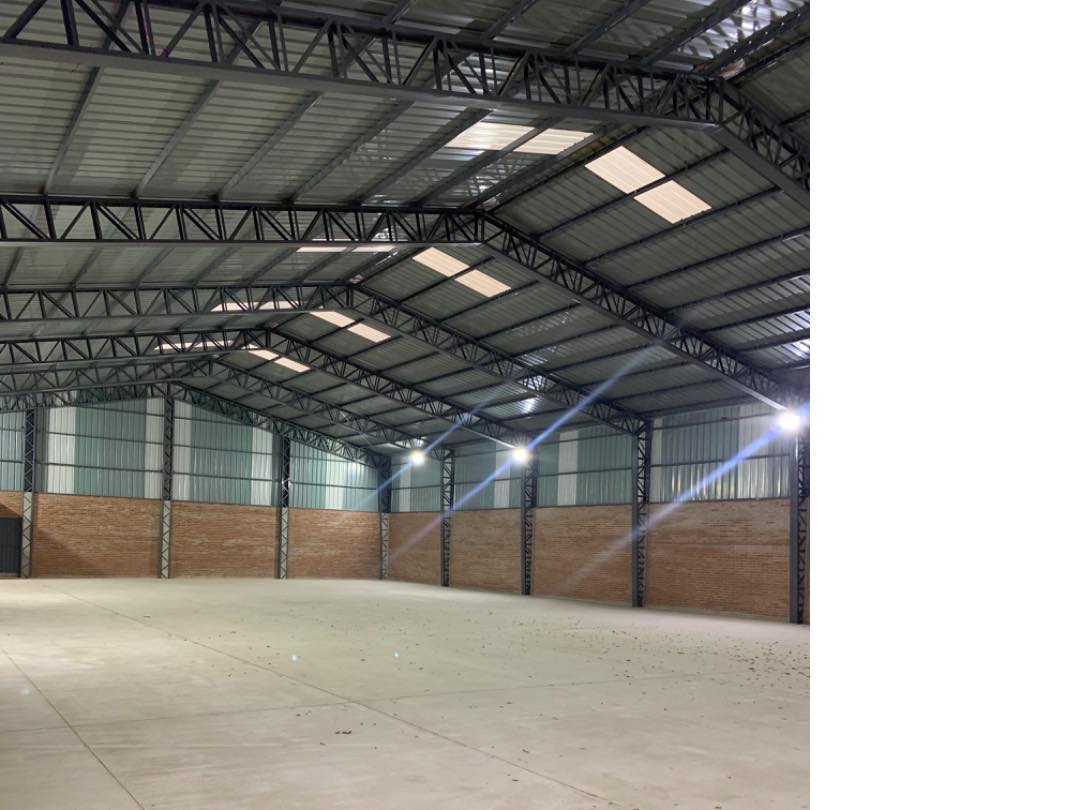 Galpón Av Virgen de Luján/ Barrio Zaragoza  Foto 4