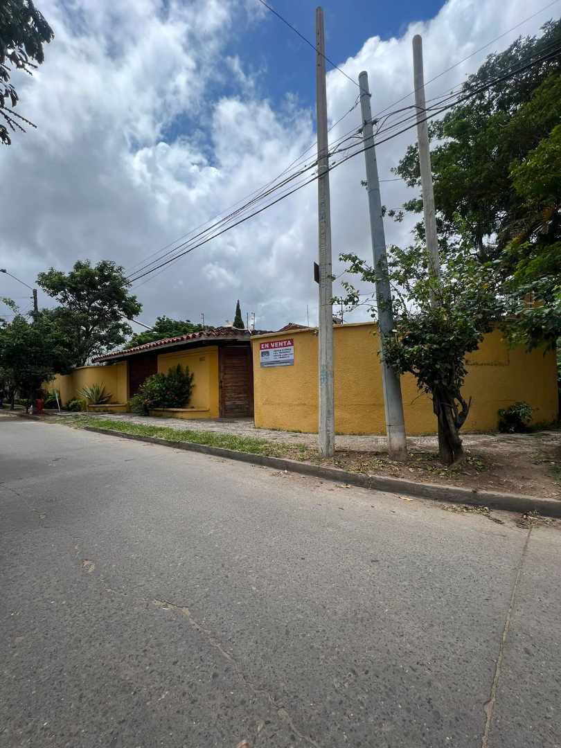 Casa Entre Paragua y Mutualista , a 1 Cuadra del 3er anillo externo Foto 11