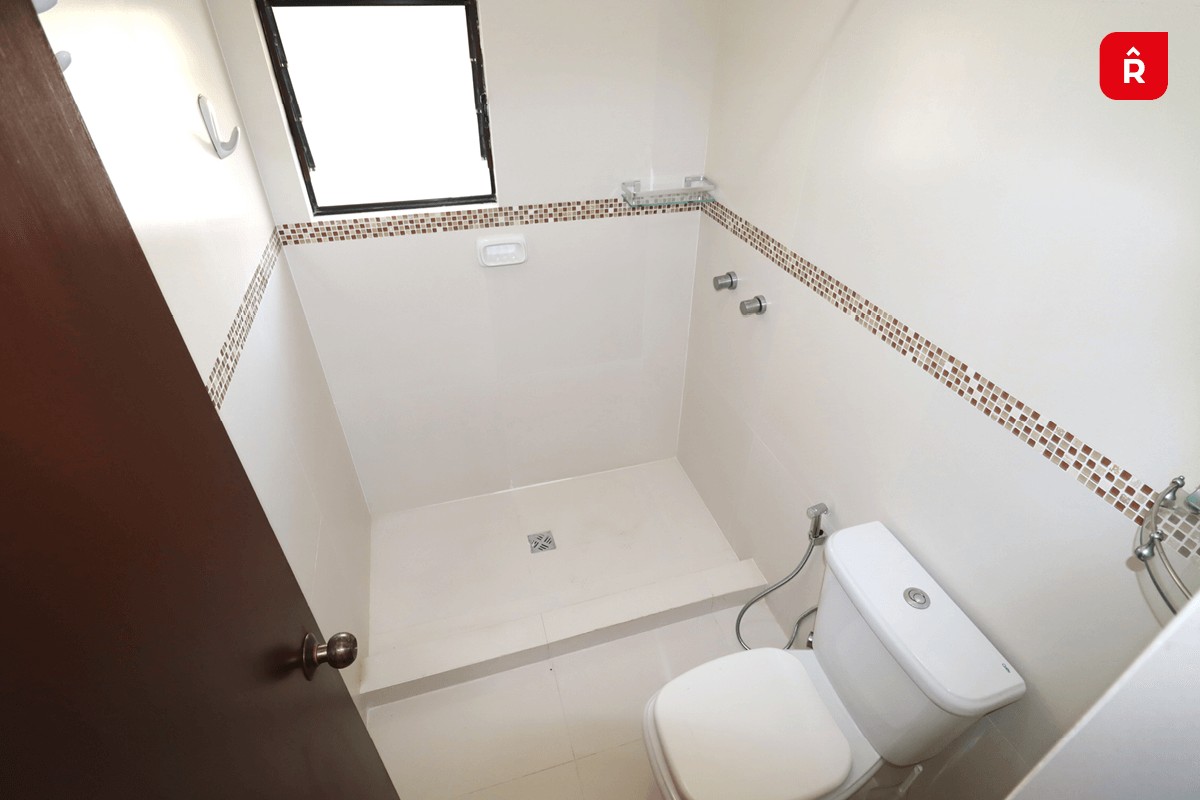 En Alquiler a $us 850 Foto 14