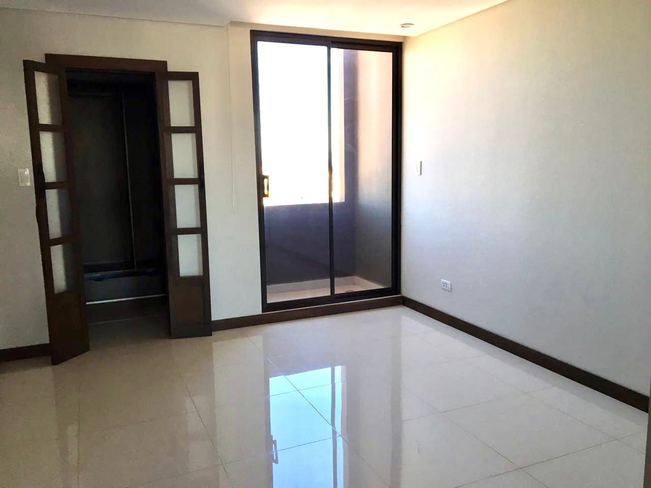 Departamento en Venta CONDOMINIO  FRAGATA TOWER DEPARTAMENTO EN VENTA 2 dormitorios 4 baños 1 parqueos Foto 11