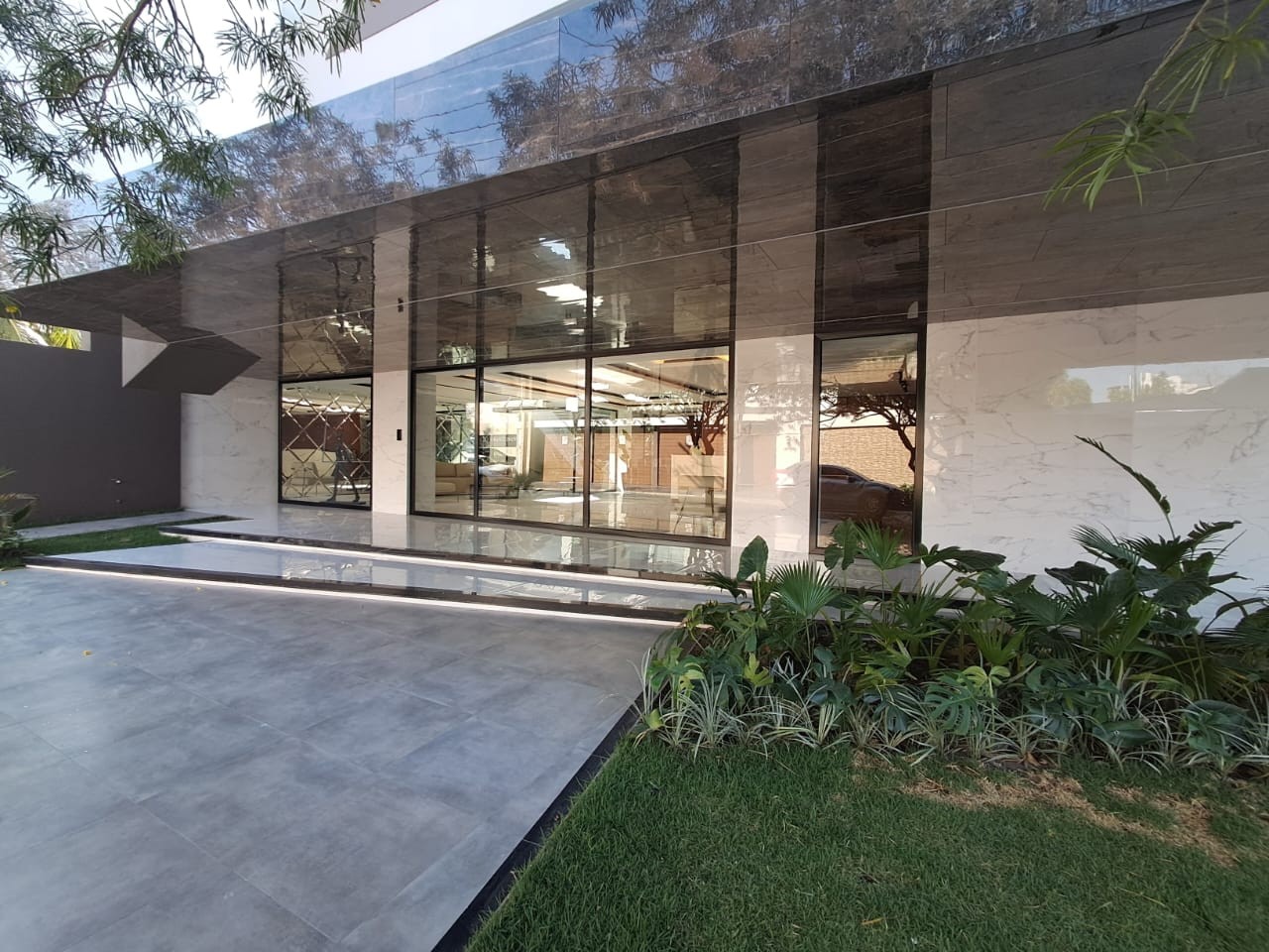 Departamento en VentaEQUIPETROL, Edificio LUXE SUITES, C/8 este Foto 23
