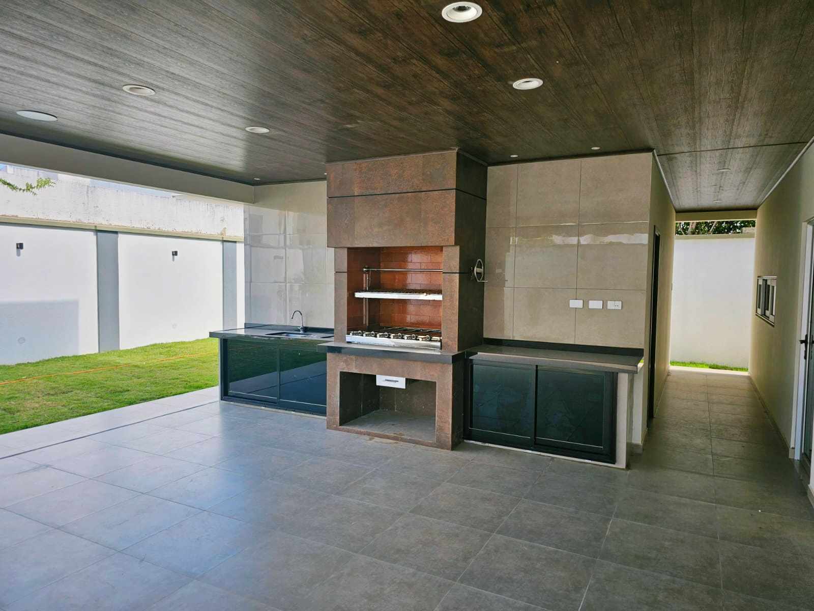 Casa en AlquilerURUBÓ 
Condominio Santa Cruz la vieja 
 Foto 6