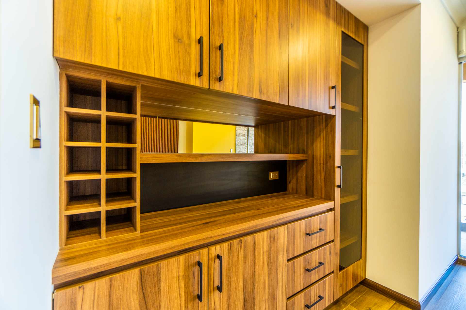 Departamento en Cala Cala en Cochabamba 3 dormitorios 3 baños 1 parqueos Foto 3