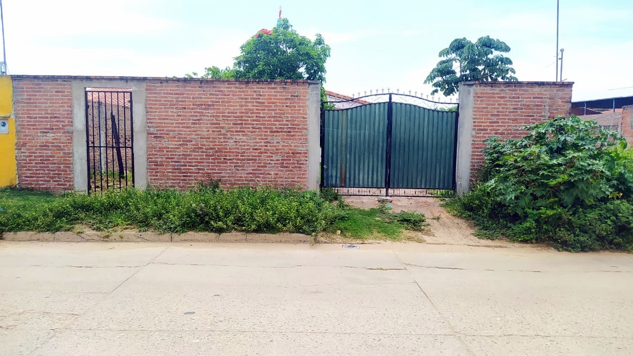 Casa en Venta8vo anillo barrio virgen de Guadalupe zona cambódromo 4 dormitorios 1 baños 1 parqueos Foto 1