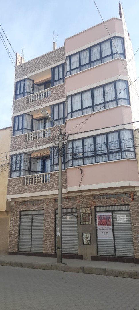 En Alquiler a Bs 1,500 Foto 2