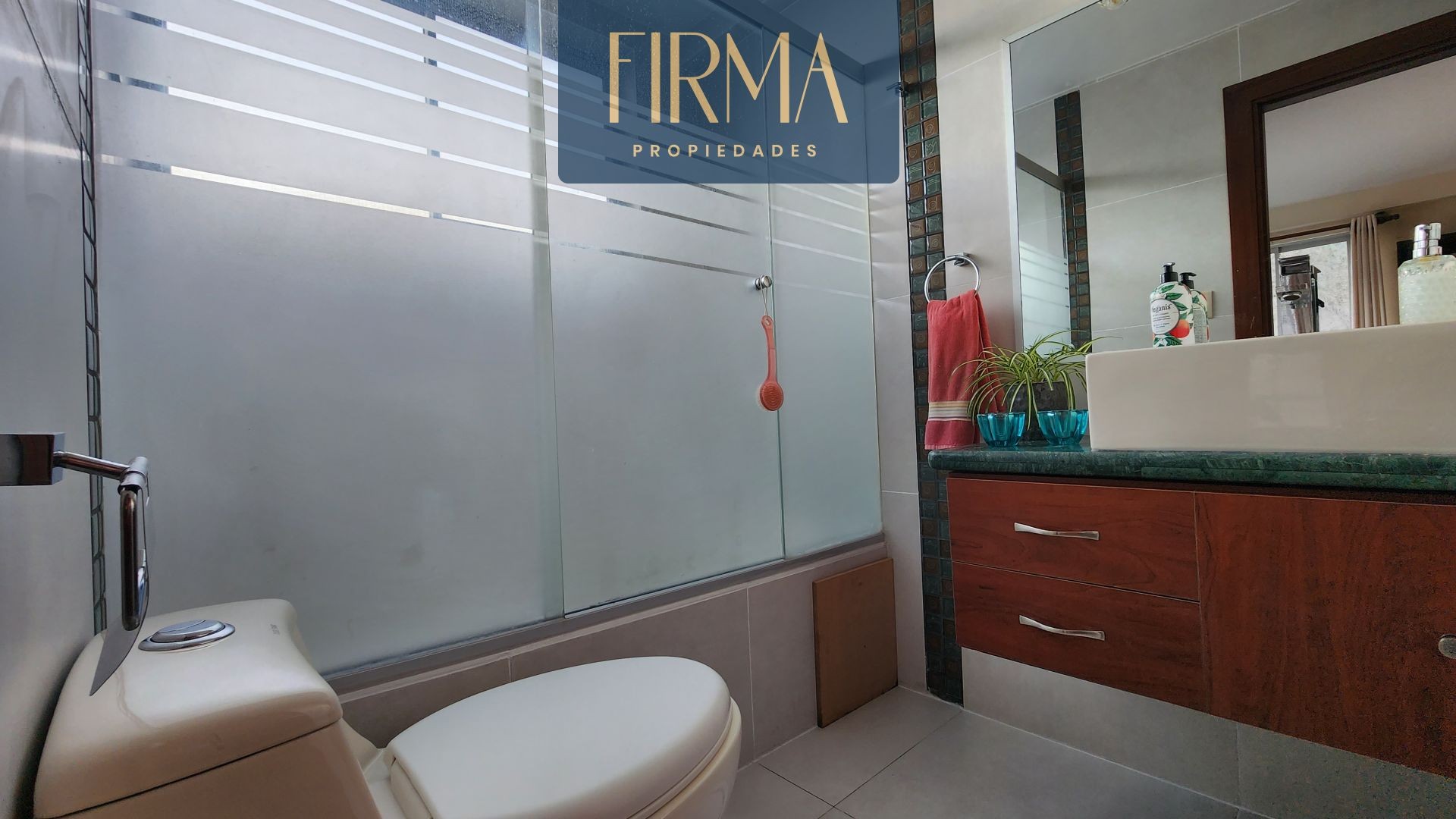 Departamento en VentaPENTHOUSE EN VENTA, ACHUMANI 3 dormitorios 4 baños 1 parqueos Foto 12