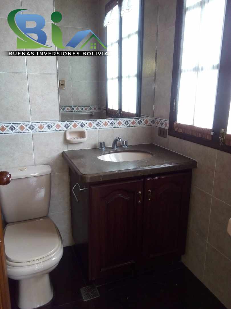 En Alquiler a $us 1,280 Foto 20