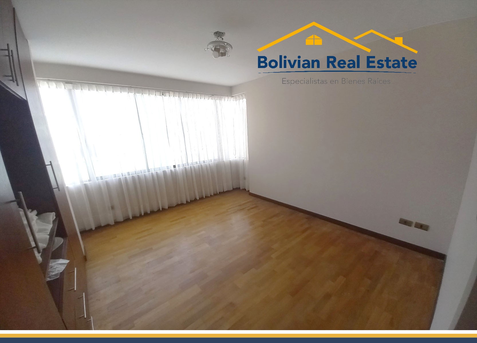 En Venta a $us 130,000 Foto 3