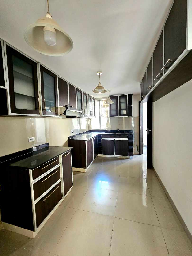Departamento Av. Alemana 3er y 4to anillo  Foto 10