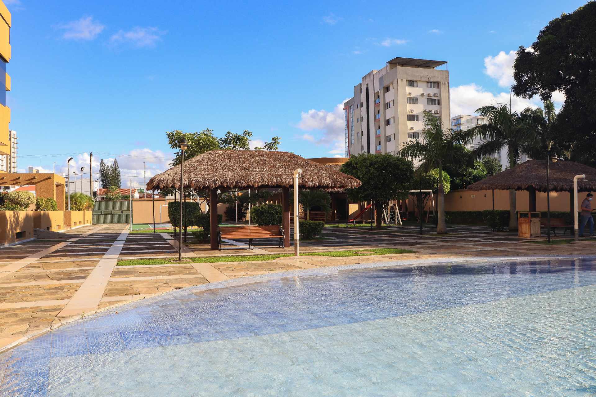 Departamento en Entre 2do y 3er anillo Norte en Santa Cruz de la Sierra 3 dormitorios 3 baños 1 parqueos Foto 20