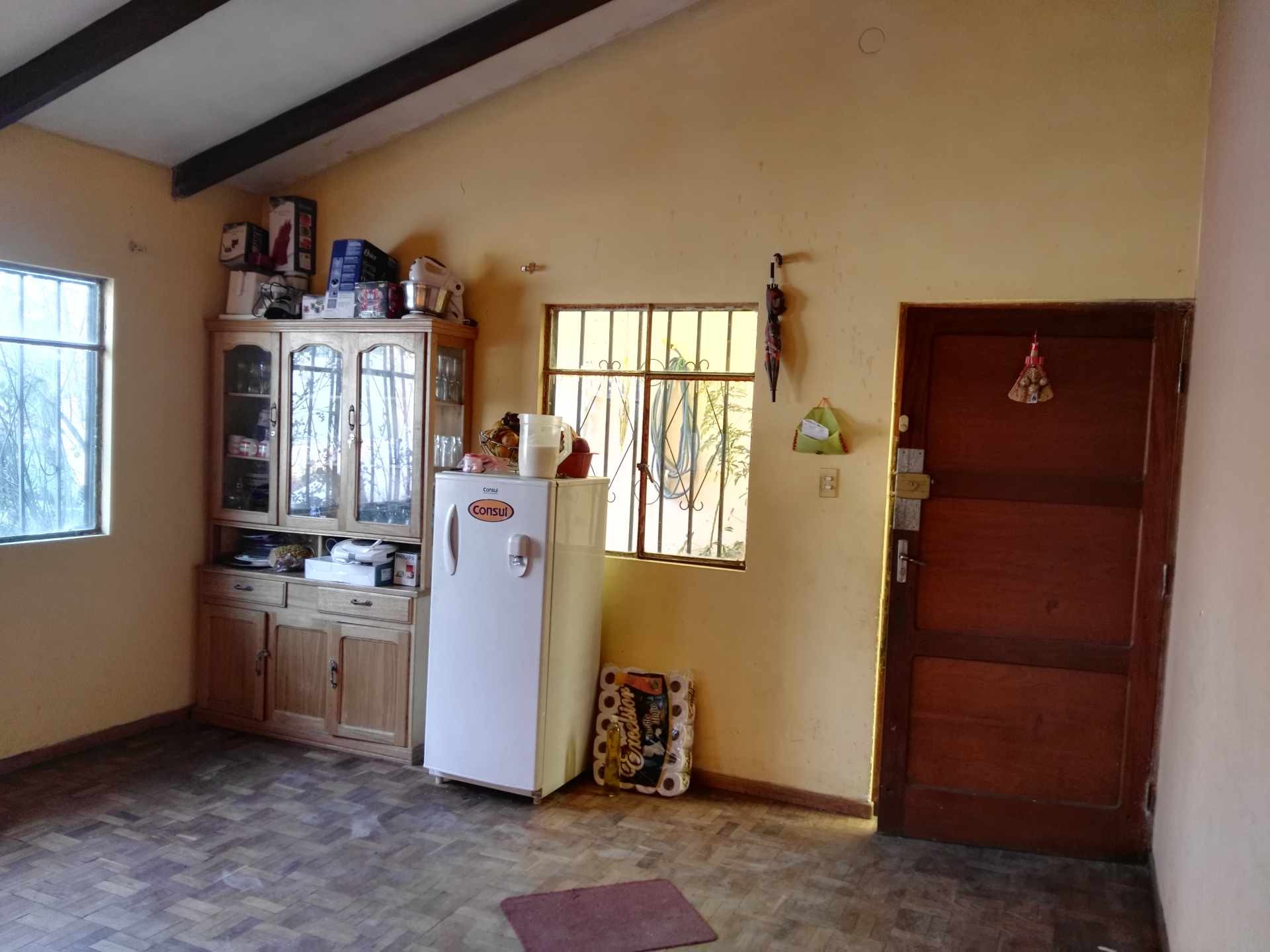 Casa en Villa Adela en El Alto 5 dormitorios 2 baños 1 parqueos Foto 2