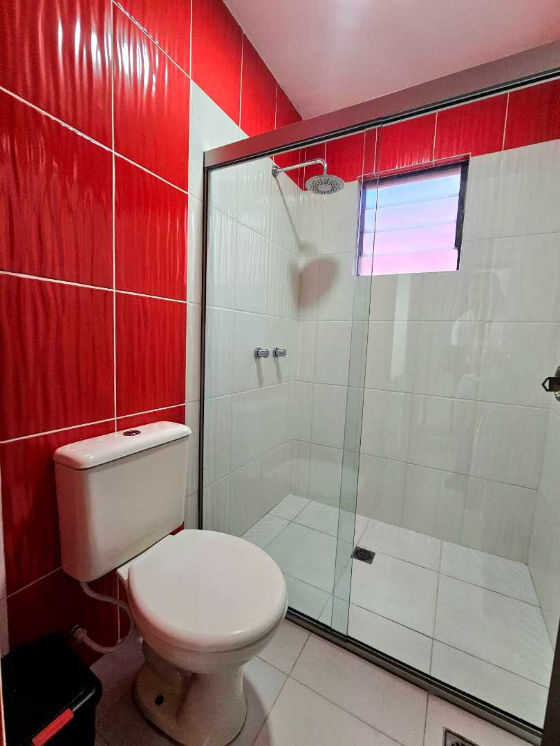 Casa Av. Banzer 7mo ANILLO- Cond. FIRENZE  Foto 11
