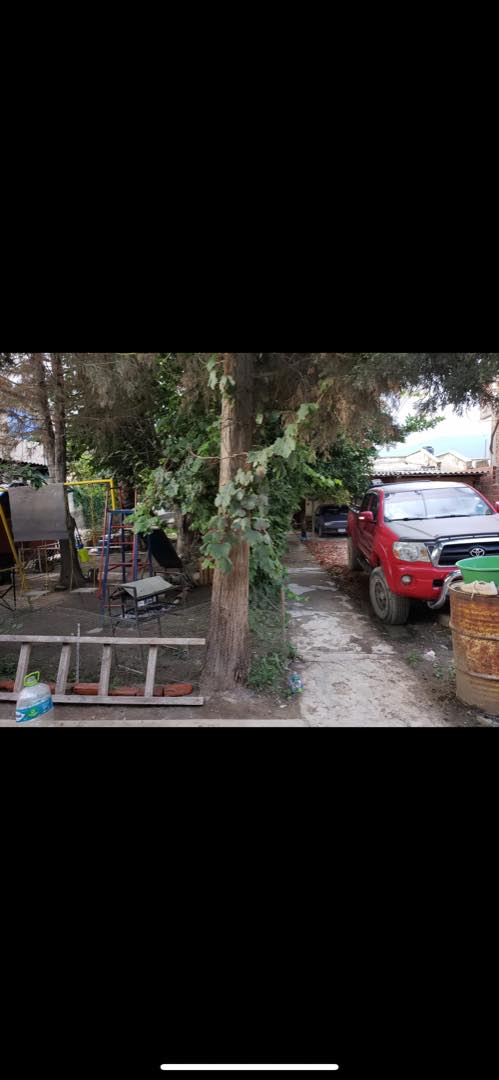 Casa Av Arquímedes, a 3 casas de restaurante primero de Mayo y cerca a la universidad UPB Foto 3