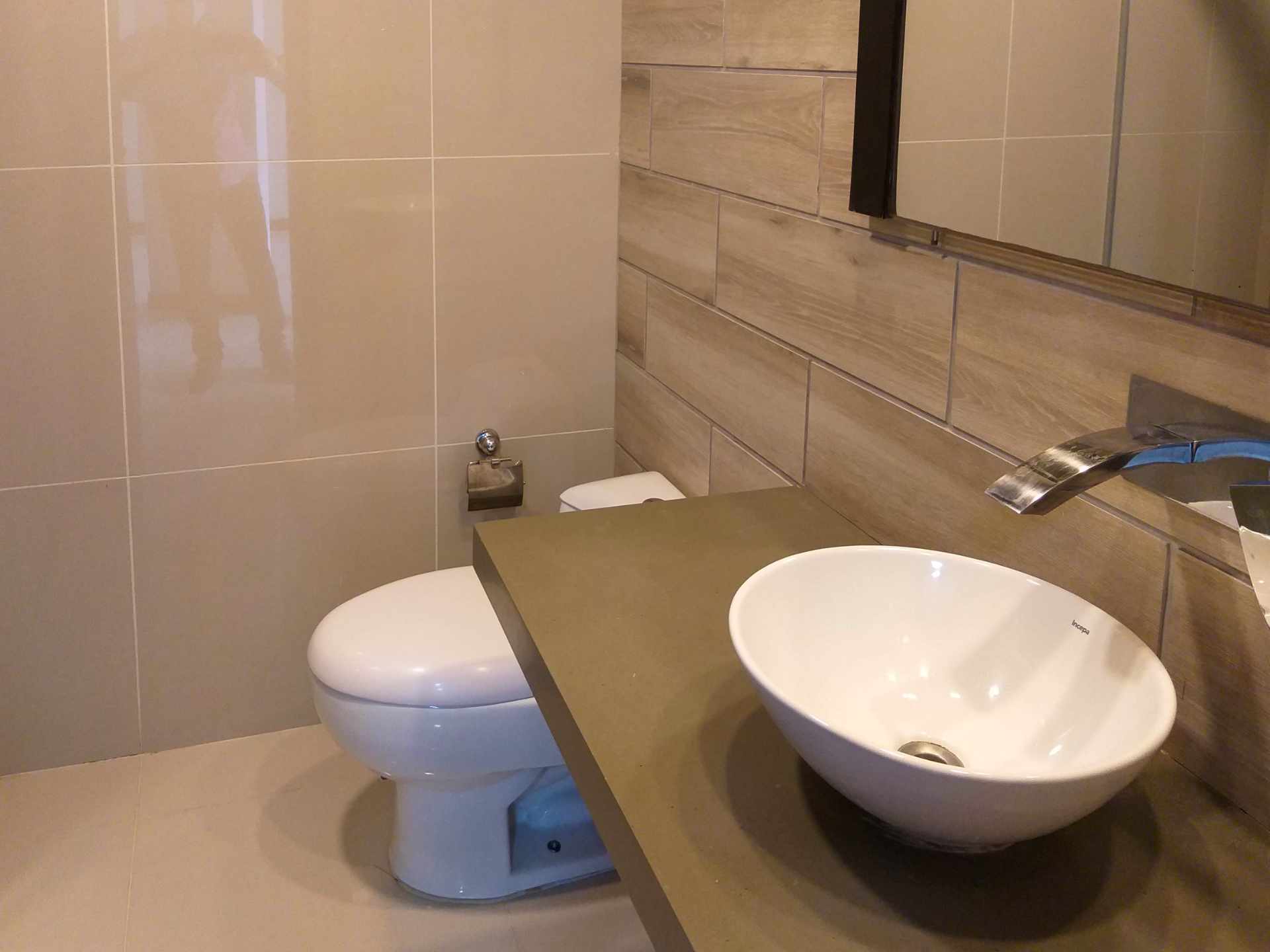 Departamento en AlquilerTorres Evolution - Tercer anillo Interno y Av. Beni - Zona Norte 1 dormitorios 1 baños 1 parqueos Foto 7