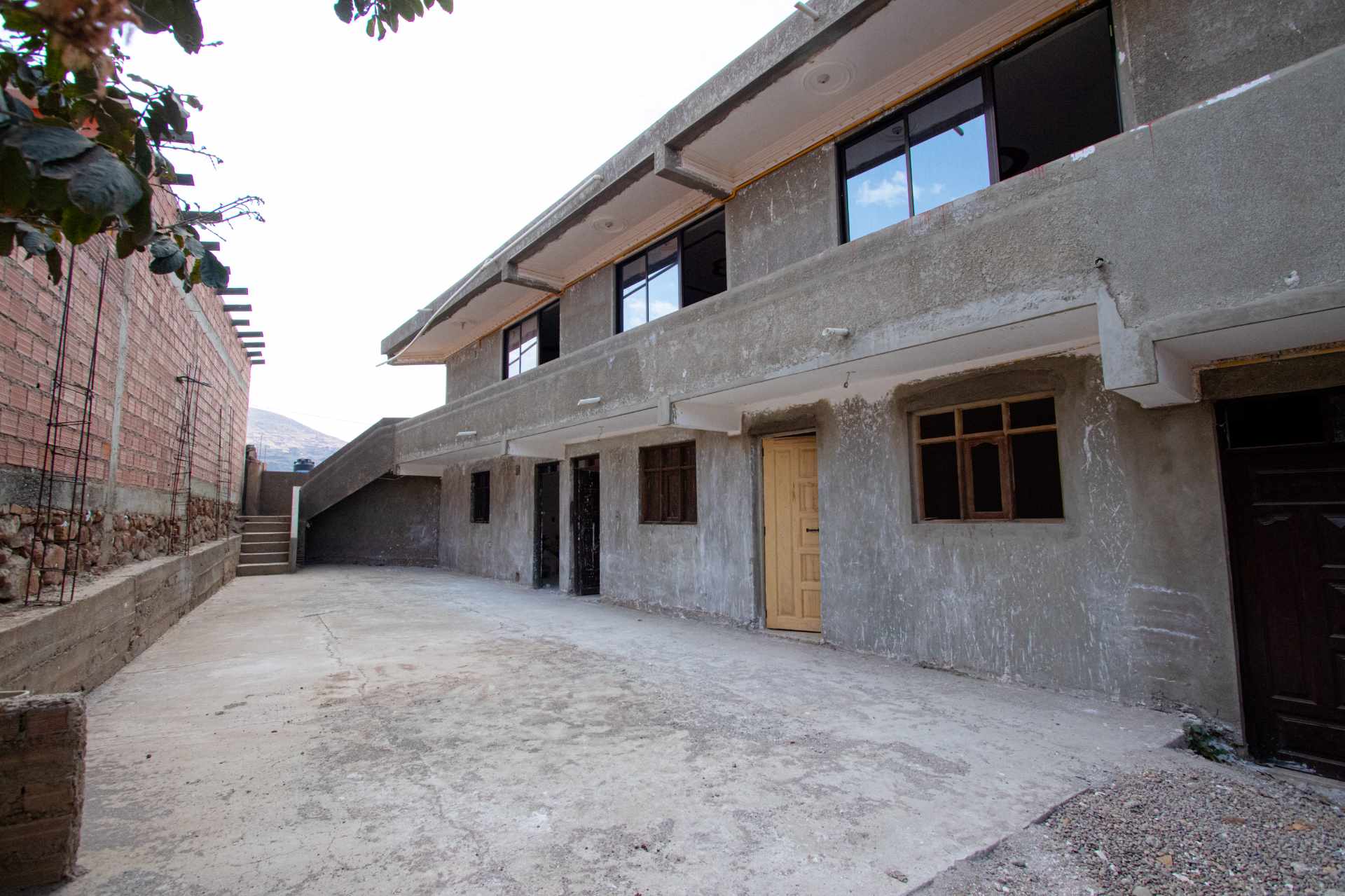 Casa en Ushpa Ushpa en Cochabamba 6 dormitorios 2 baños 3 parqueos Foto 17