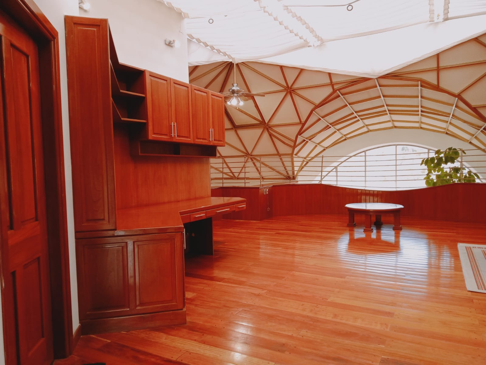 En Alquiler a $us 1,600 Foto 14