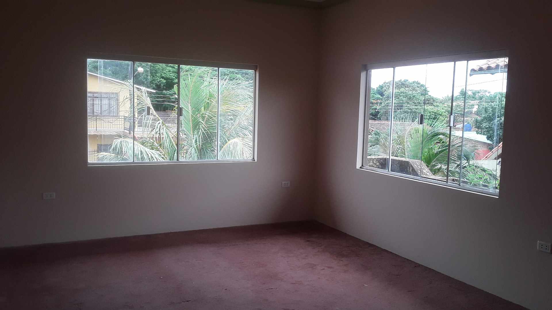 Departamento en Entre 6to y 7mo anillo Sur en Santa Cruz de la Sierra 3 dormitorios 2 baños 1 parqueos Foto 3