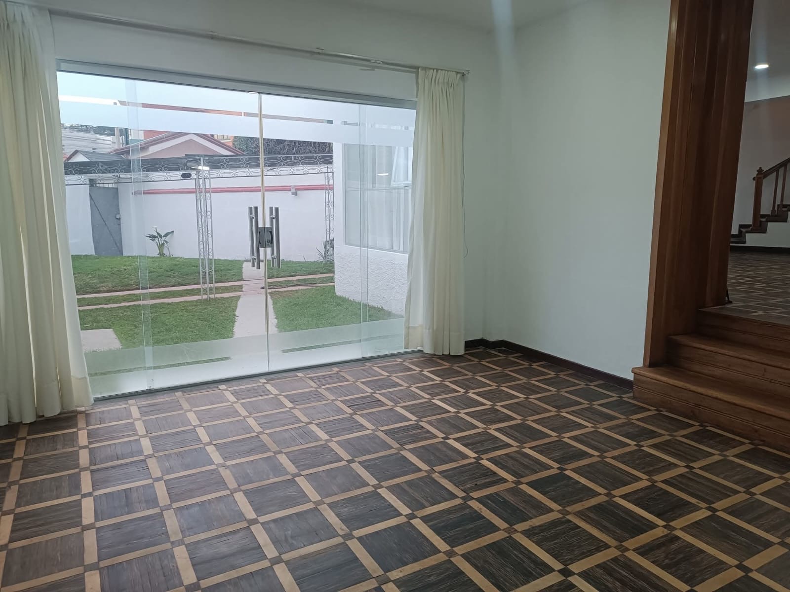 Casa en AlquilerCalacoto Foto 1