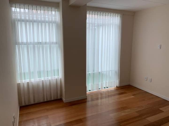 Departamento en Alquiler¡¡Alquila este departamento de 2 dormitorios en Calacoto con Patio Privado!! Foto 2