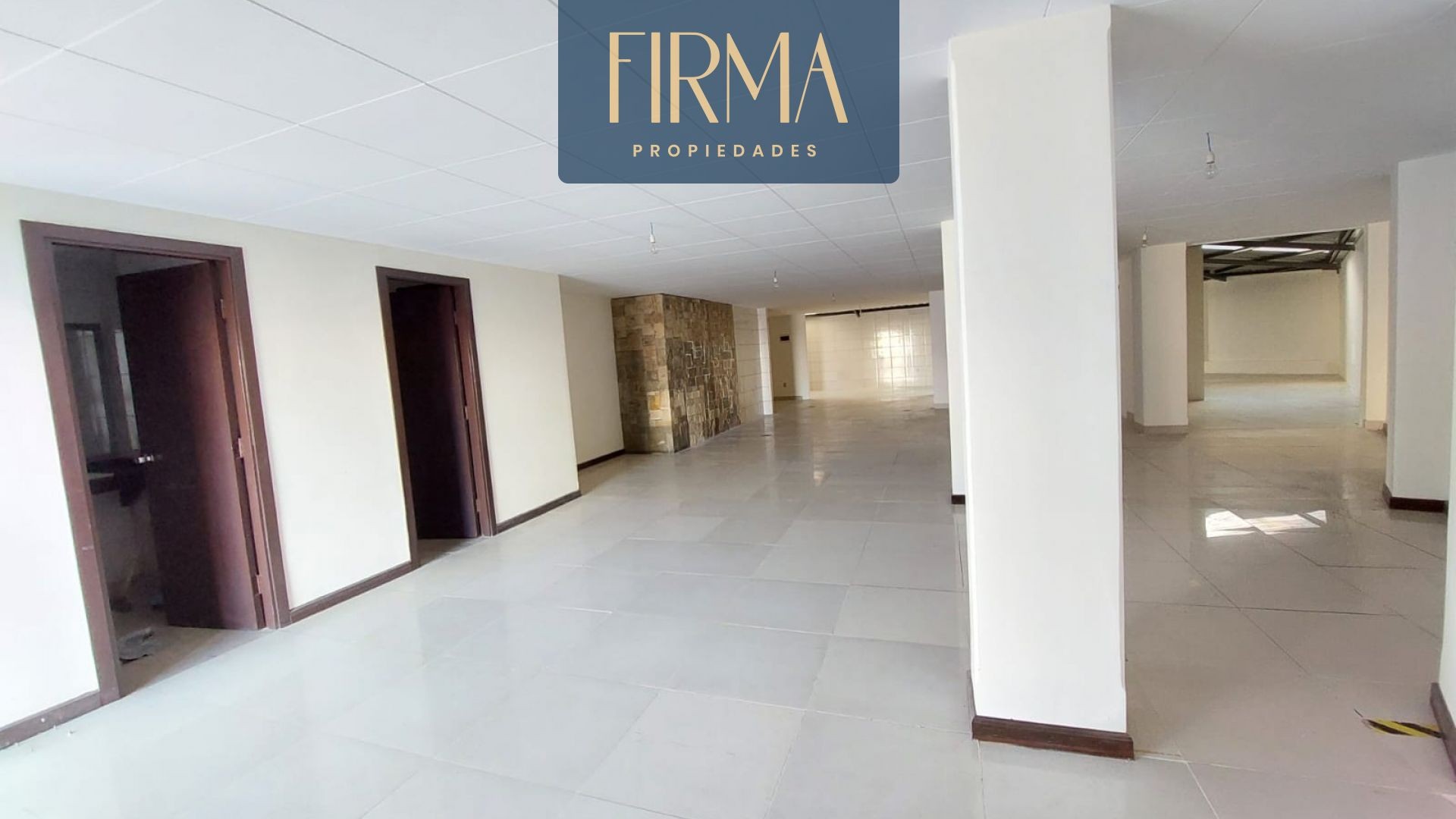 Local comercial ✨ALQUILA ESTE LOCAL COMERCIAL EN MIRAFLORES✨ Foto 8